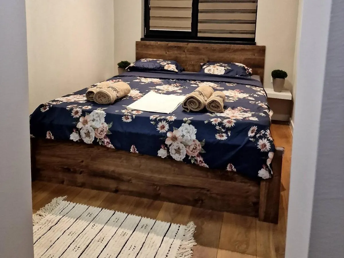 Cozy Apartment With Balcony, 5 Min Away From The Beach- Part Of The Family 'Vicki Apart Varna Bulgaria